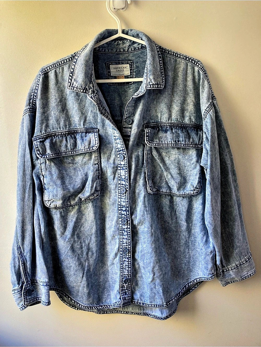 American Eagle Light Blue Button Down Shirt Size XS/S